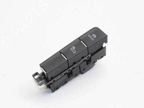 Used Switch Switch VW GOLF VII (5G1, BQ1, BE1, BE2) e-Golf (136 hp) 39790374 39790374