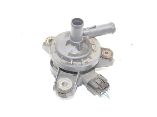 auxiliary-water-pump-toyota-auris-_e15_-2006-2007-2008-2009-2010-2011-2012-2013-39798508 main image