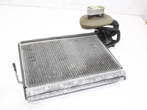 Used AC radiator AC radiator LAND ROVER RANGE ROVER SPORT I (L320) 3.6 D 4x4 (272 hp) 39822472 39822472