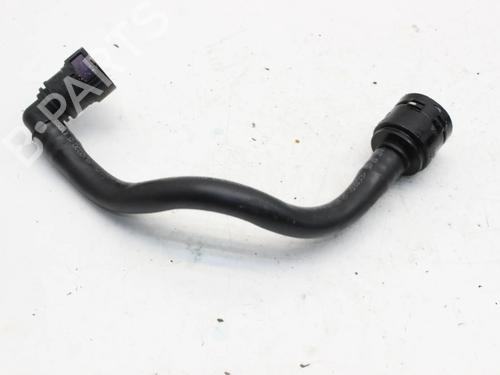 Used Pipe Pipe VOLVO V60 I (155) D5 Hybrid AWD (230 hp) 40556644 40556644