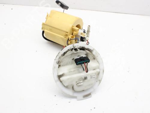 Used Fuel pump Fuel pump MERCEDES-BENZ E-CLASS (W212) E 200 CDI / BlueTEC (212.005, 212.006) (136 hp) 40520459 40520459