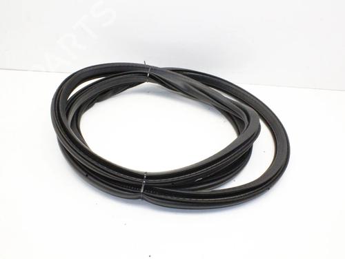 Used Rubber door seal Rubber door seal VOLVO S90 II (234) D4 (190 hp) 39868271 39868271