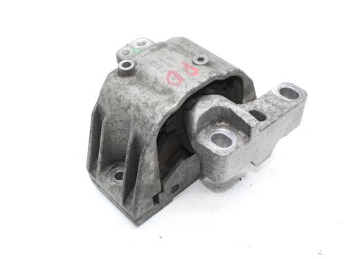 Used Engine mount Engine mount AUDI TT (8N3) 1.8 T quattro (224 hp) 39879809 39879809