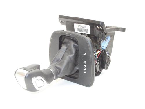 Used Gear lever Gear lever FORD KUGA II (DM2) 2.0 TDCi (120 hp) 39856931 39856931