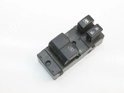 Used Right front window switch Right front window switch NISSAN MICRA IV (K13K, K13KK) 1.2 (80 hp) 39821566 39821566