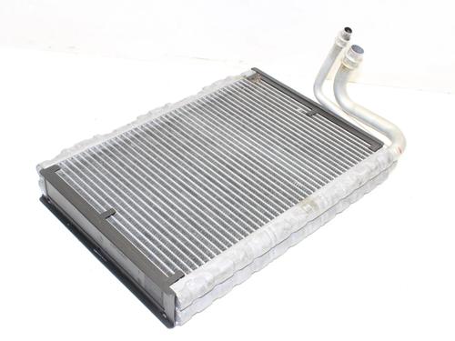 heater-matrix-mercedes-benz-c-class-w204-2007-2008-2009-2010-2011-2012-2013-2014-2015-39798565 main image