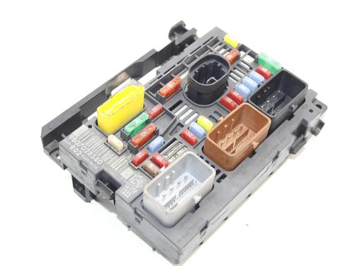 Used Fuse box Fuse box PEUGEOT RCZ 1.6 16V (200 hp) 39845717 39845717