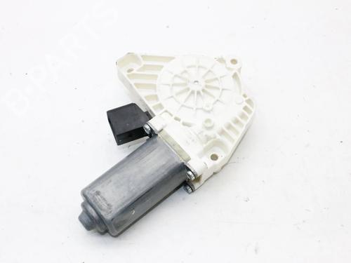 Used Right front window motor Right front window motor MERCEDES-BENZ E-CLASS Coupe (C207) E 350 BlueTEC / d (207.326) (258 hp) 39871583 39871583