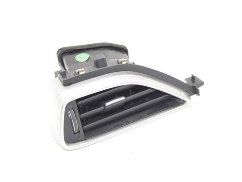 Used Air vent Air vent JAGUAR XE (X760) 2.0 (200 hp) 39827502 39827502