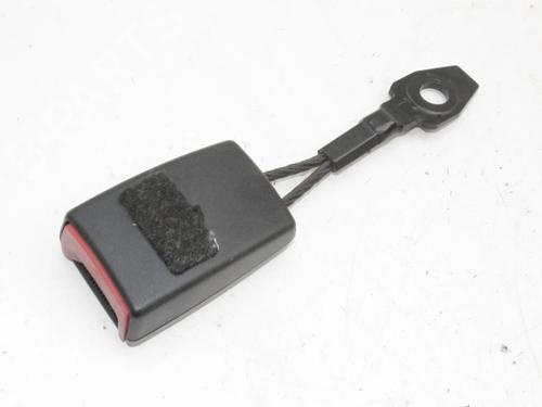 Sikkerhedssele-spænde Sikkerhedssele-spænde AUDI TT (8N3) 3.2 VR6 quattro (250 hp) 39858642 39858642