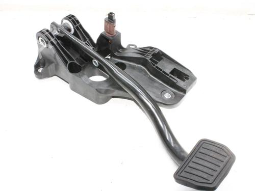 bremsepedal bremsepedal TESLA MODEL Y (5YJY) Long Range All-wheel Drive (514 hp) 39798191 39798191