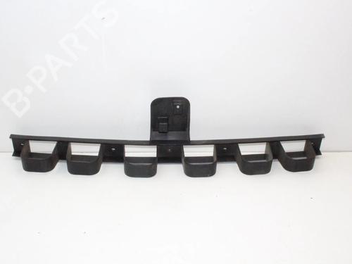 Kofangerbeslag bag Kofangerbeslag bag FORD KUGA I 2.0 TDCi 4x4 (163 hp) 39835247 39835247