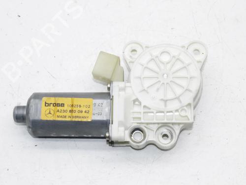 Used Right front window motor Right front window motor MERCEDES-BENZ SL (R230) 350 (230.467) (245 hp) 39874099 39874099