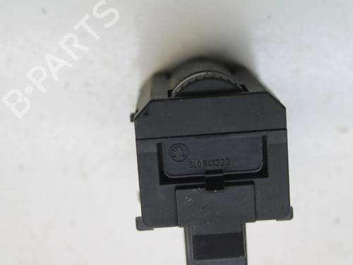 Switch SKODA YETI (5L) 2.0 TDI | BP39779232I30 - Image 3