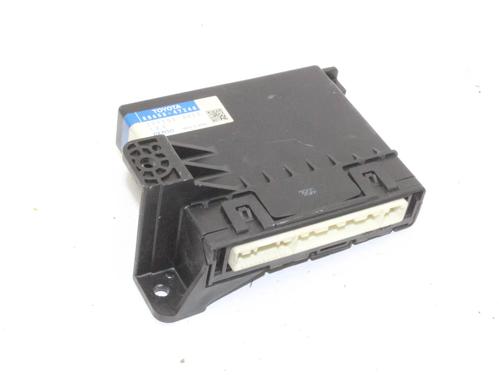 control-unit-toyota-prius-plus-_w4_-2011-39792691 main image