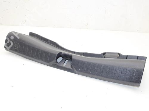 Used Tailgate trim Tailgate trim NISSAN MICRA V (K14) 0.9 IG-T (90 hp) 39876313 39876313