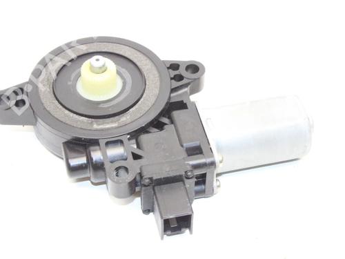 Rudehejsemotor forskærm højre Rudehejsemotor forskærm højre MAZDA 3 (BL) 2.2 MZR CD (BL10) (185 hp) 39781446 39781446