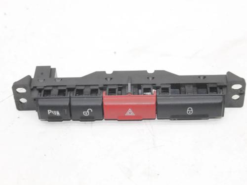 Used Switch Switch LAND ROVER FREELANDER 2 (L359) 2.2 TD4 4x4 (160 hp) 39791132 39791132