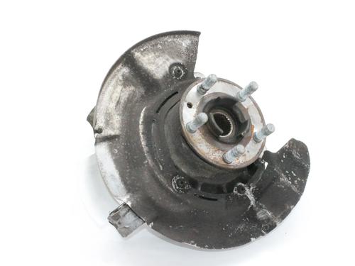 Used Right front steering knuckle Right front steering knuckle LAND ROVER DISCOVERY SPORT (L550) 2.0 D 4x4 (180 hp) 39840957 39840957
