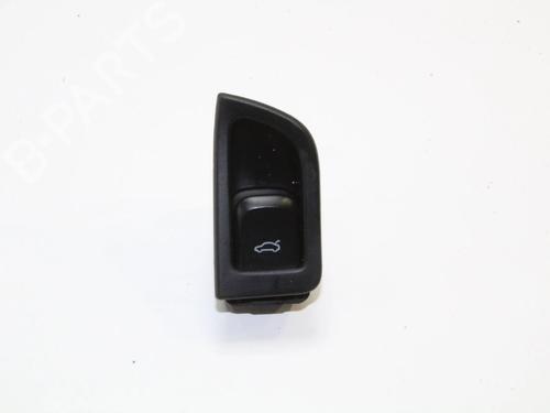switch-audi-a5-8t3-2007-2008-2009-2010-2011-2012-2013-2014-2015-2016-2017-39775290 main image
