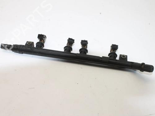 Used Injection rail Injection rail FIAT 500 C (312_) 1.2 (312CXA1A, 312AXA1A) (69 hp) 39776578 39776578