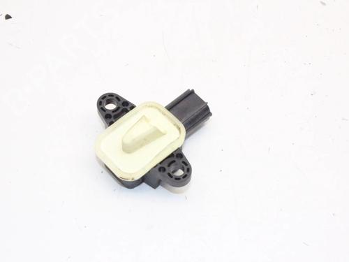 Used Electronic sensor Electronic sensor VOLVO V60 I (155) D4 (181 hp) 39823957 39823957