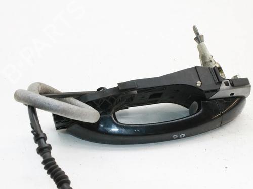 Used Front right exterior door handle Front right exterior door handle VW SHARAN (7N1, 7N2) 2.0 TDI (140 hp) 39859777 39859777