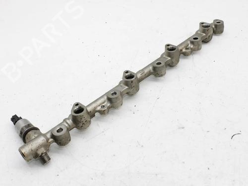 Injection rail LEXUS IS III (_E3_) 300h (AVE30_, AVE30R) | BP39810958M98 - Image 2