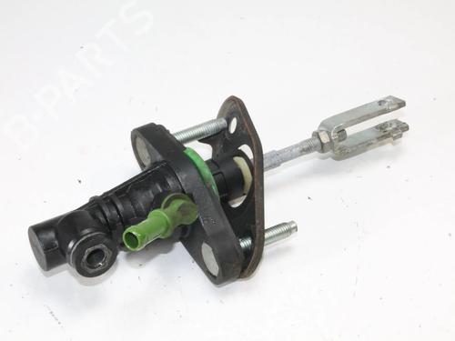 Used Clutch slave cylinder Clutch slave cylinder TOYOTA VERSO (_R2_) 2.0 D-4D (AUR20_, AUR20R) (126 hp) 39795667 39795667