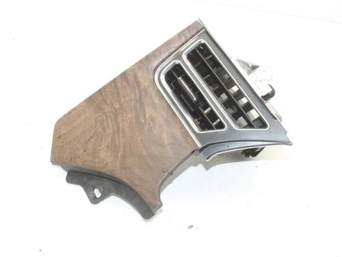 Used Air vent Air vent TESLA MODEL S (5YJS) 75D AWD (525 hp) 39800971 39800971