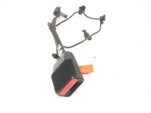 Used Seat buckle Seat buckle LAND ROVER DISCOVERY SPORT (L550) 2.2 D 4x4 (190 hp) 39810125 39810125