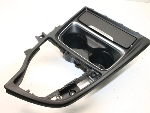 Kopholder/Genstandsholder Kopholder/Genstandsholder BMW 4 Coupe (F32, F82) 420 d xDrive (184 hp) 39784734 39784734