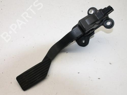 Pedal für Pedal MITSUBISHI OUTLANDER III (GG_W, GF_W, ZJ, ZL, ZK) 2.2 Di-D 4WD (GF6W) (150 hp) 39786948 39786948