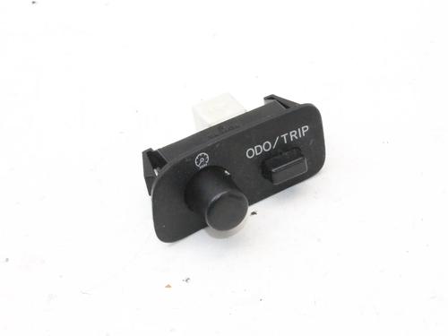 Used Switch Switch LEXUS RX (_U3_) 300 (MCU35_, MCU35R) (204 hp) 39820313 39820313