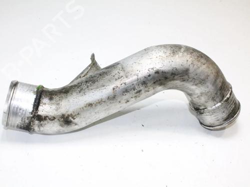 Tubo del intercooler Tubo del intercooler CHEVROLET CAPTIVA (C100, C140) 2.2 D (184 hp) 39874938 39874938