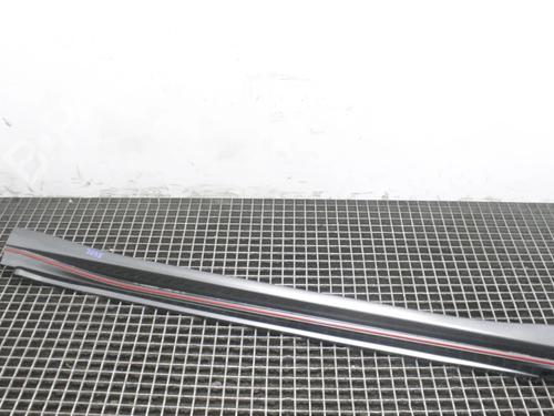 Venstre sidekjole Venstre sidekjole NISSAN JUKE (F15) 1.6 DIG-T NISMO RS (218 hp) 39798691 39798691