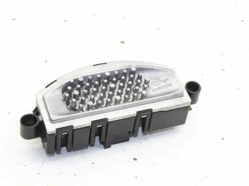 Used Heater resistor Heater resistor SKODA OCTAVIA III Combi (5E5, 5E6) 2.0 TSI RS (245 hp) 39789747 39789747