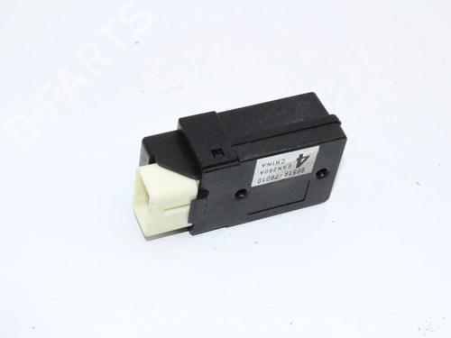 Used Control unit Control unit LEXUS CT (ZWA10_) 200h (ZWA10_, ZWA10R) (136 hp) 39852538 39852538