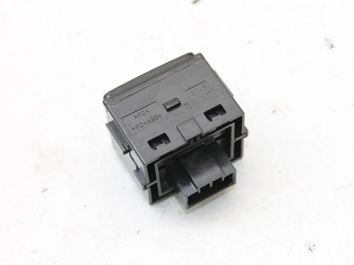 Switch JAGUAR XE (X760) 2.0 D | BP39872810I30 - Image 2