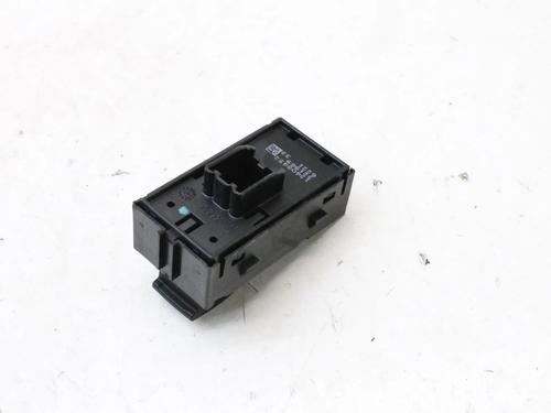 Switch OPEL ASTRA K (B16) 1.4 (68) | BP39774667I30 - Image 2