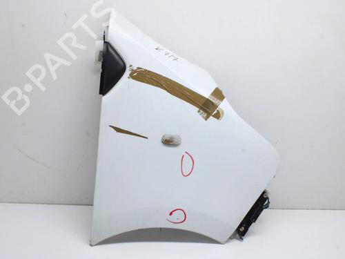right-front-fenders-nissan-nv300-van-x82-2016-39780455 main image