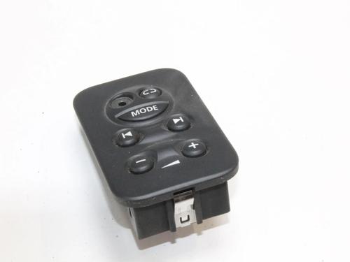 Used Switch Switch LAND ROVER DISCOVERY III (L319) 2.7 TD 4x4 (190 hp) 39879909 39879909