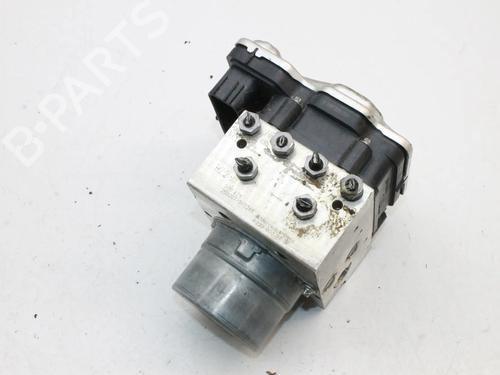 Used ABS pump ABS pump MERCEDES-BENZ C-CLASS T-MODEL (S206) C 200 (206.242) (204 hp) 39878151 39878151