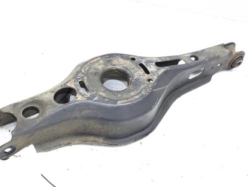 Used Right rear suspension arm Right rear suspension arm TOYOTA YARIS (_P21_, _PA1_, _PH1_) 1.6 GR 4WD (GXPA16) (261 hp) 39877172 39877172