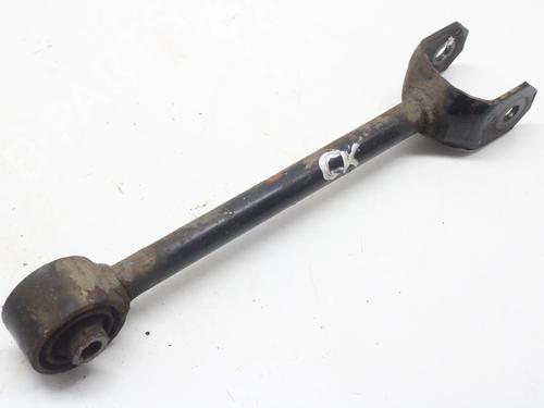 Used Right rear suspension arm Right rear suspension arm TOYOTA YARIS (_P21_, _PA1_, _PH1_) 1.6 GR 4WD (GXPA16) (261 hp) 39872499 39872499