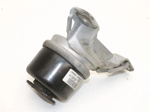 Used Engine mount Engine mount LAND ROVER RANGE ROVER EVOQUE (L538) 2.0 D 4x4 (180 hp) 39811530 39811530