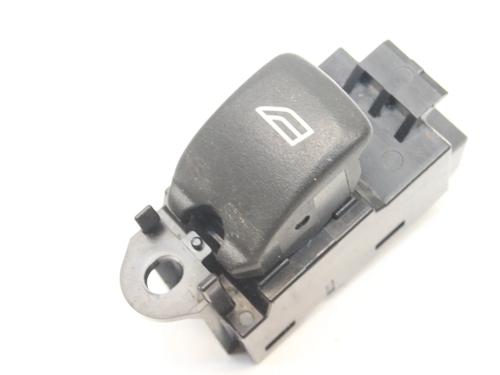 Schakelaar Schakelaar VOLVO V60 I (155) D2 (120 hp) 39817214 39817214