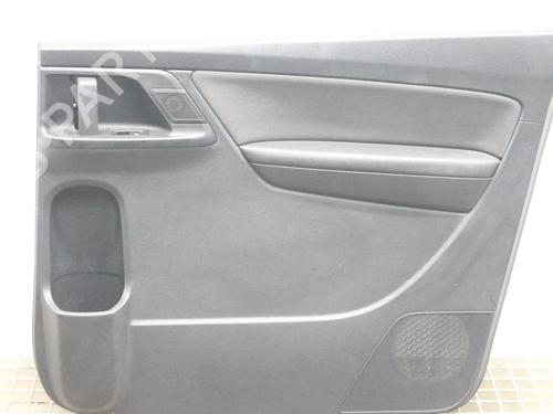 Guarnecido trasero derecho Guarnecido trasero derecho VW SHARAN (7N1, 7N2) 2.0 TDI (140 hp) 39878398 39878398