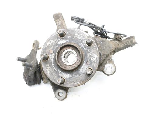 Used Right front steering knuckle Right front steering knuckle TOYOTA AURIS (_E15_) 1.8 Hybrid (ZWE150_, ZWE150R) (136 hp) 39873824 39873824