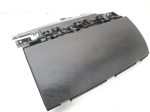 Used Glove box Glove box TESLA MODEL Y (5YJY) EV Rear-Wheel Drive (299 hp) 39803938 39803938